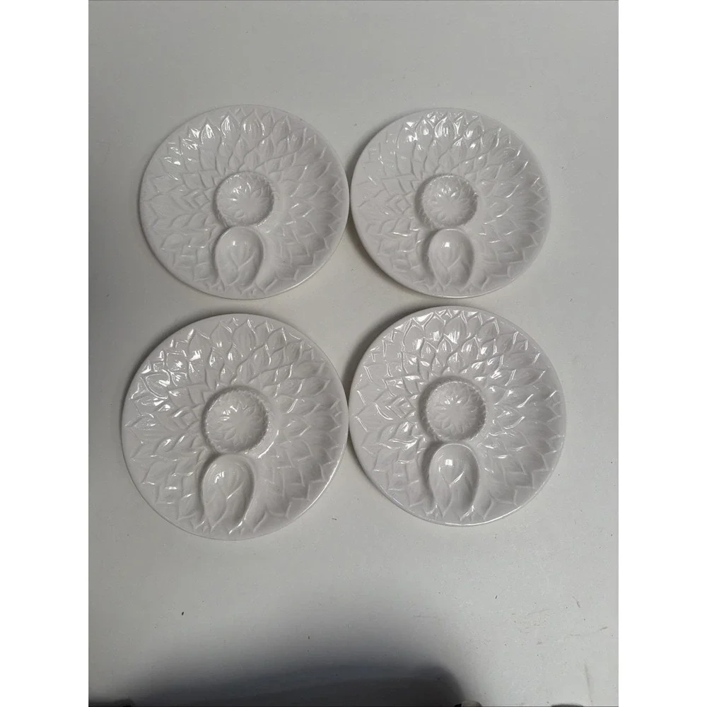 Set 4 White Artichoke Salad Plates 8.5